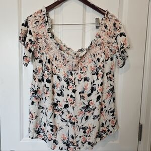 Maurice's Floral Top - Beautiful, Excellent Condition